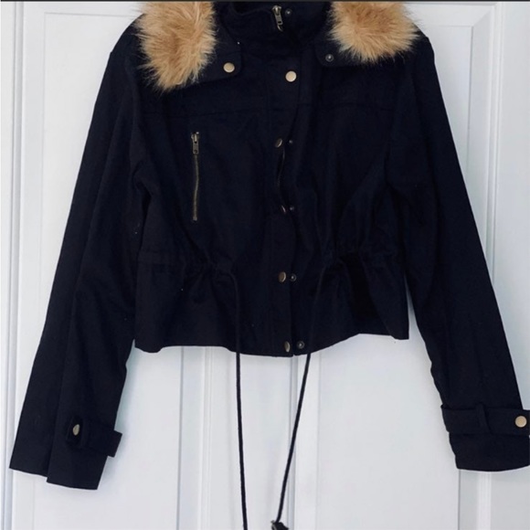 Mink pink cropped black jacket - Picture 3 of 7